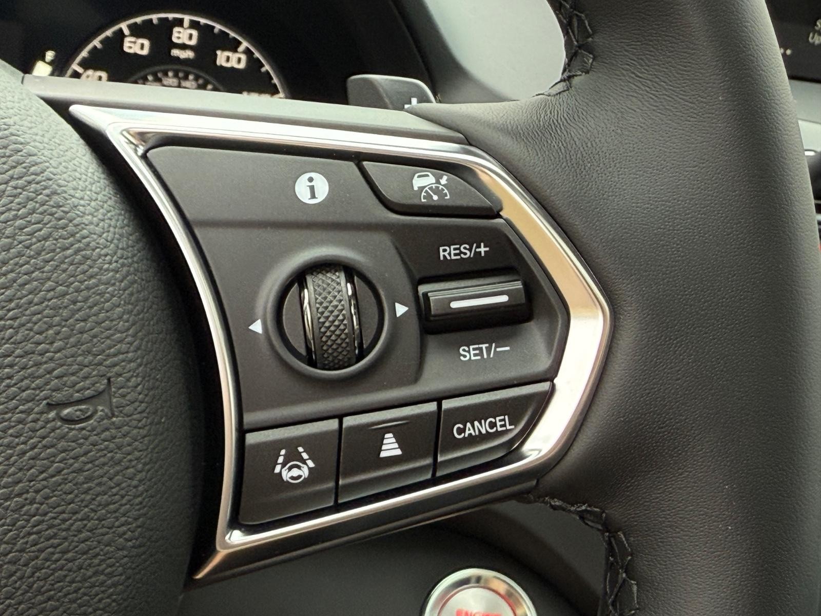 Acura RDX Vehicle Image 12