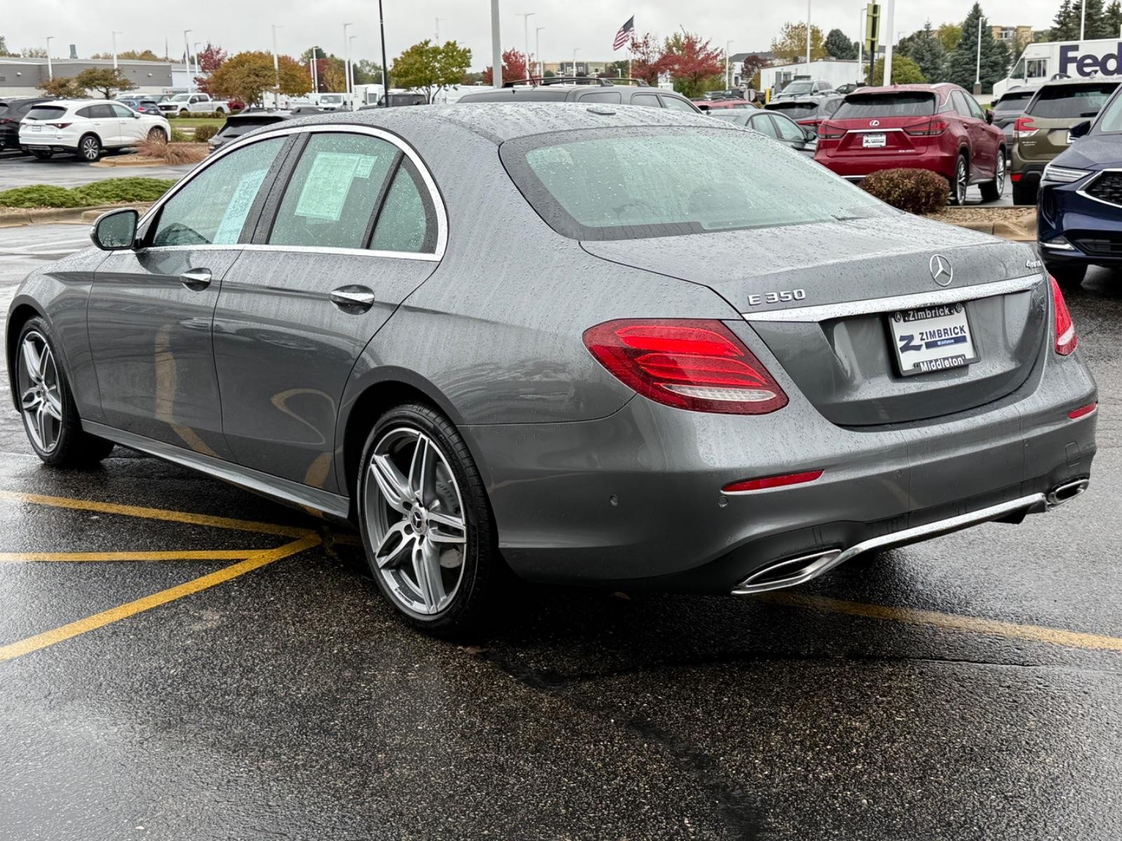 Mercedes-Benz E-Class Vehicle Image 06