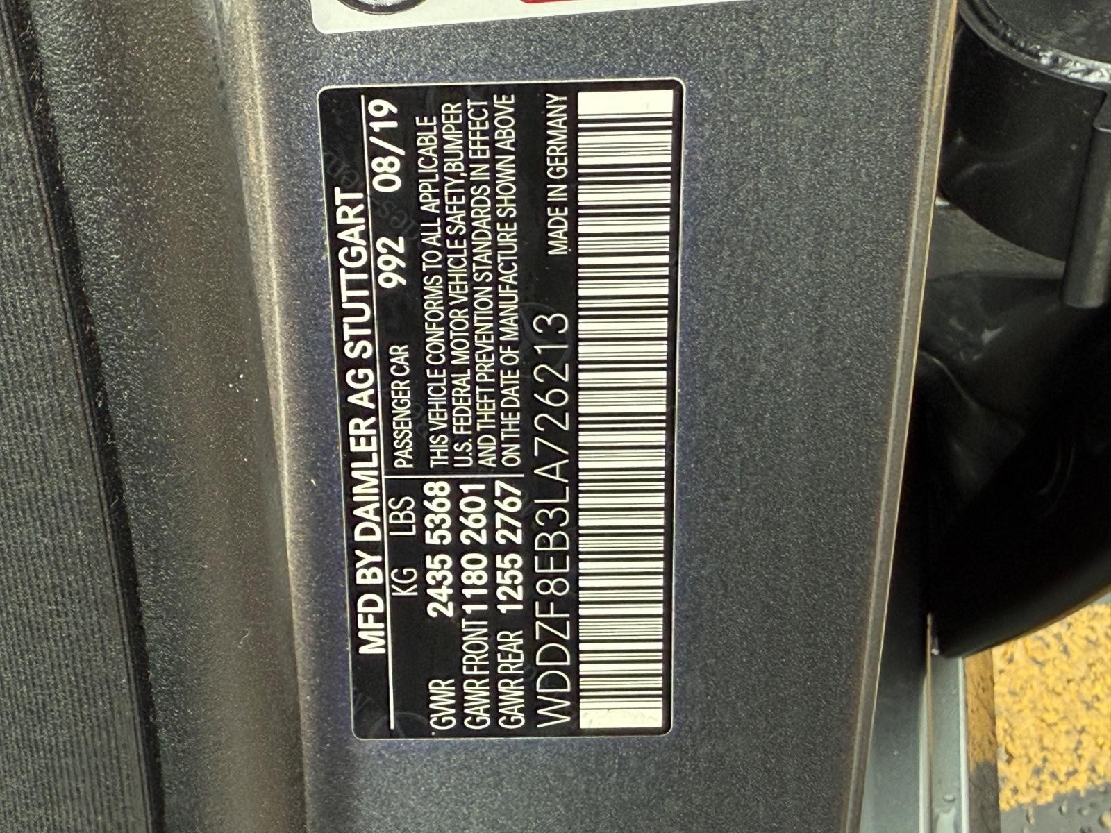 Mercedes-Benz E-Class Vehicle Image 23