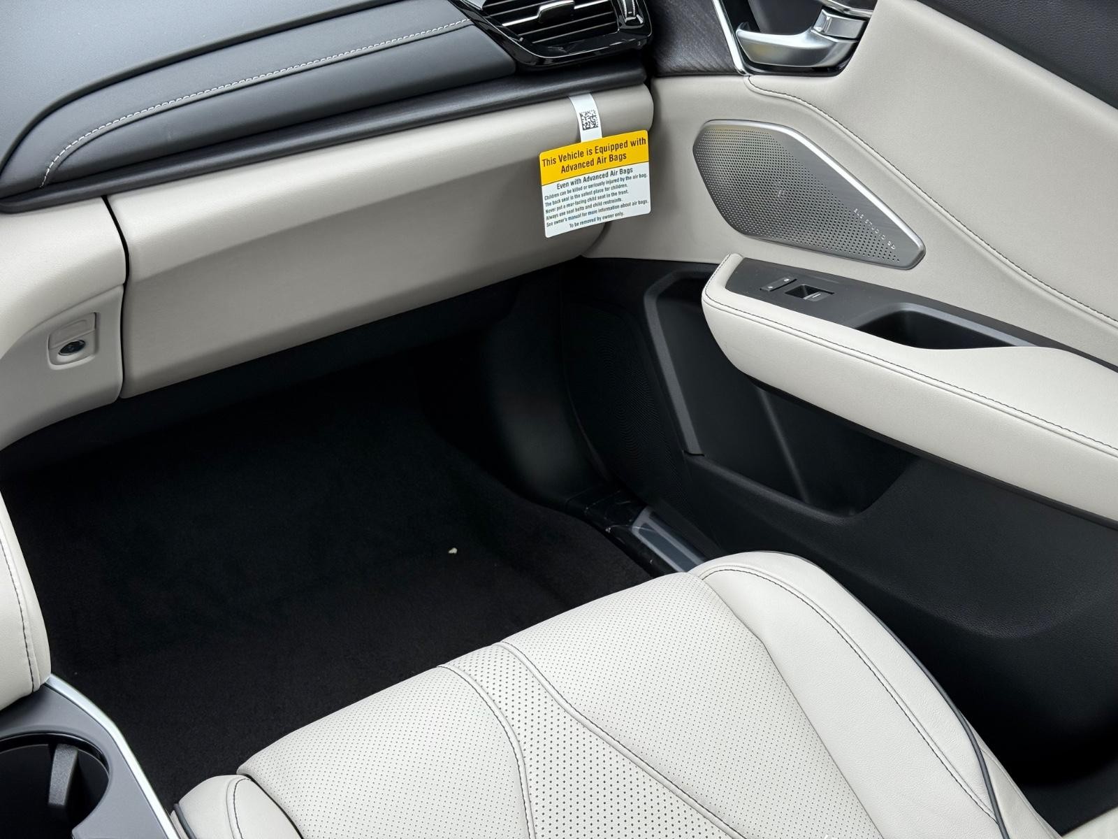 Acura RDX Vehicle Image 10