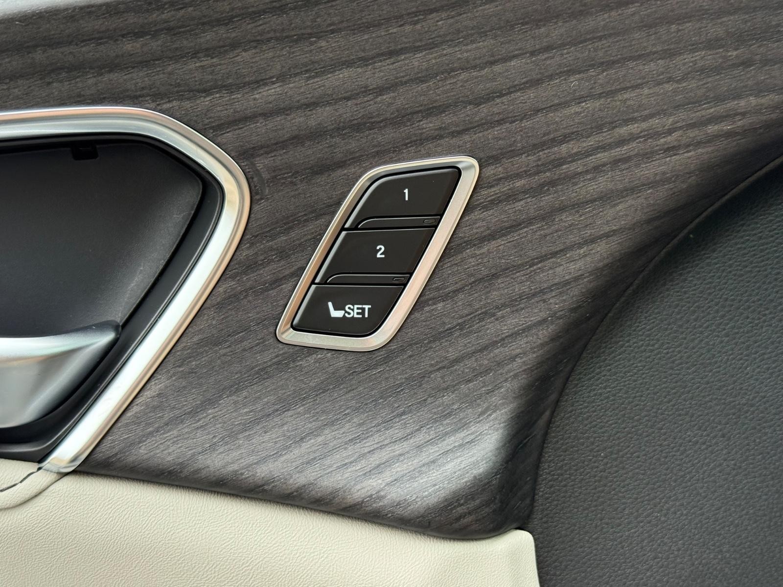 Acura RDX Vehicle Image 11