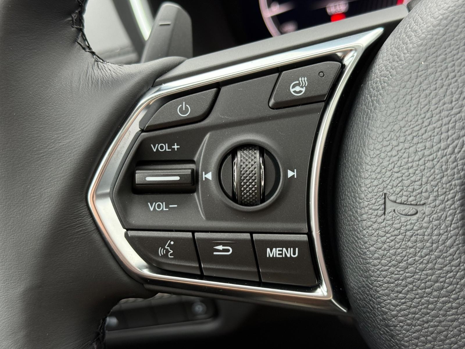 Acura MDX Vehicle Image 12