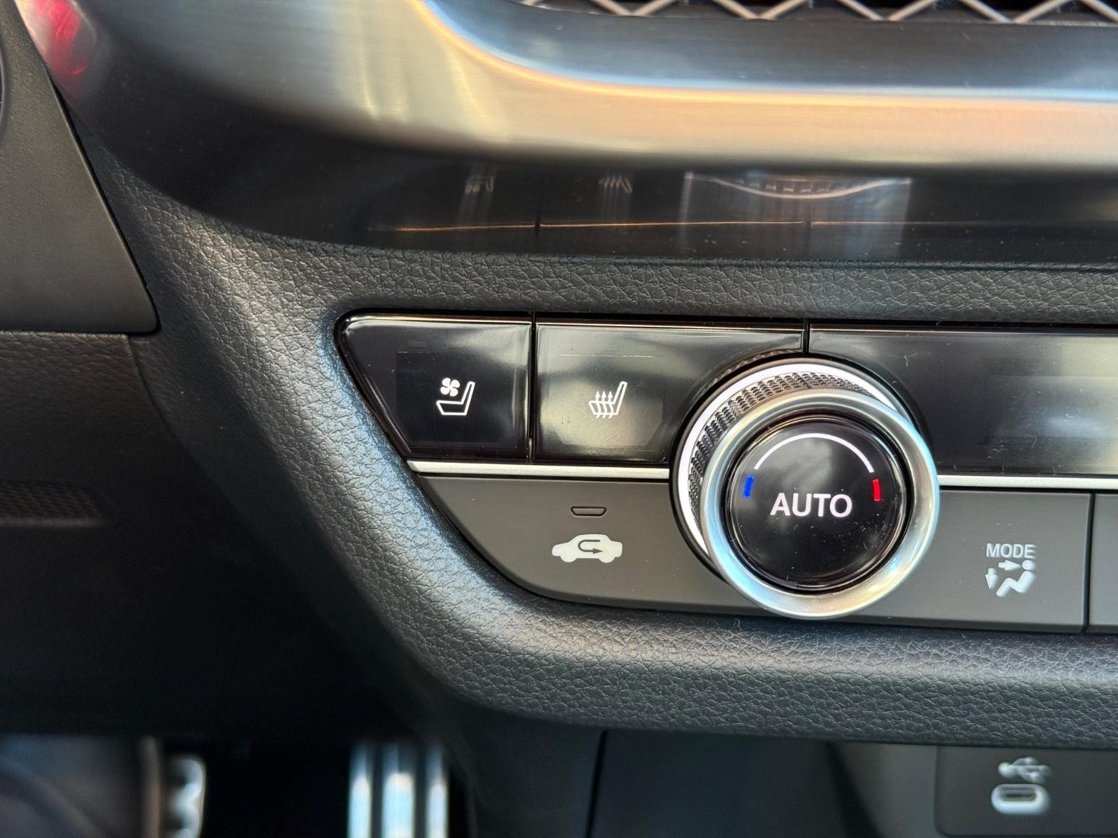 Acura ADX Vehicle Image 14