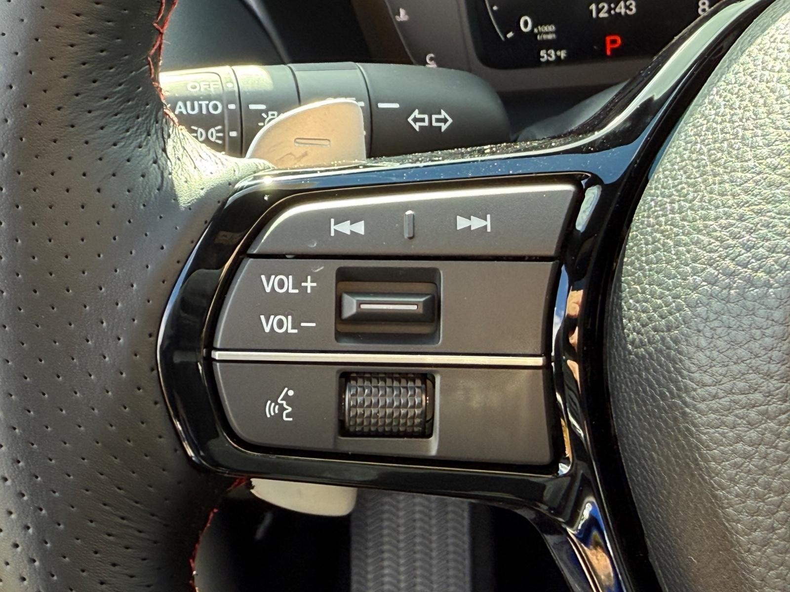 Acura ADX Vehicle Image 11