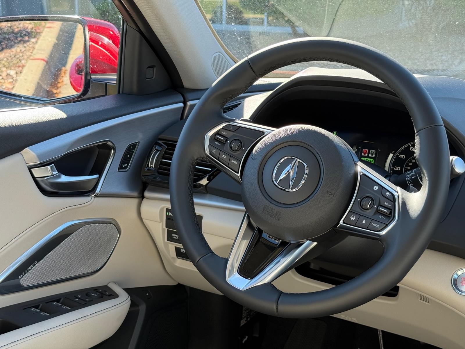 Acura RDX Vehicle Image 09