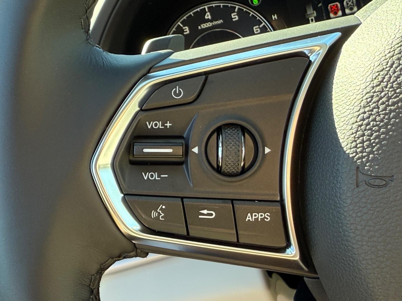 Acura RDX Vehicle Image 12