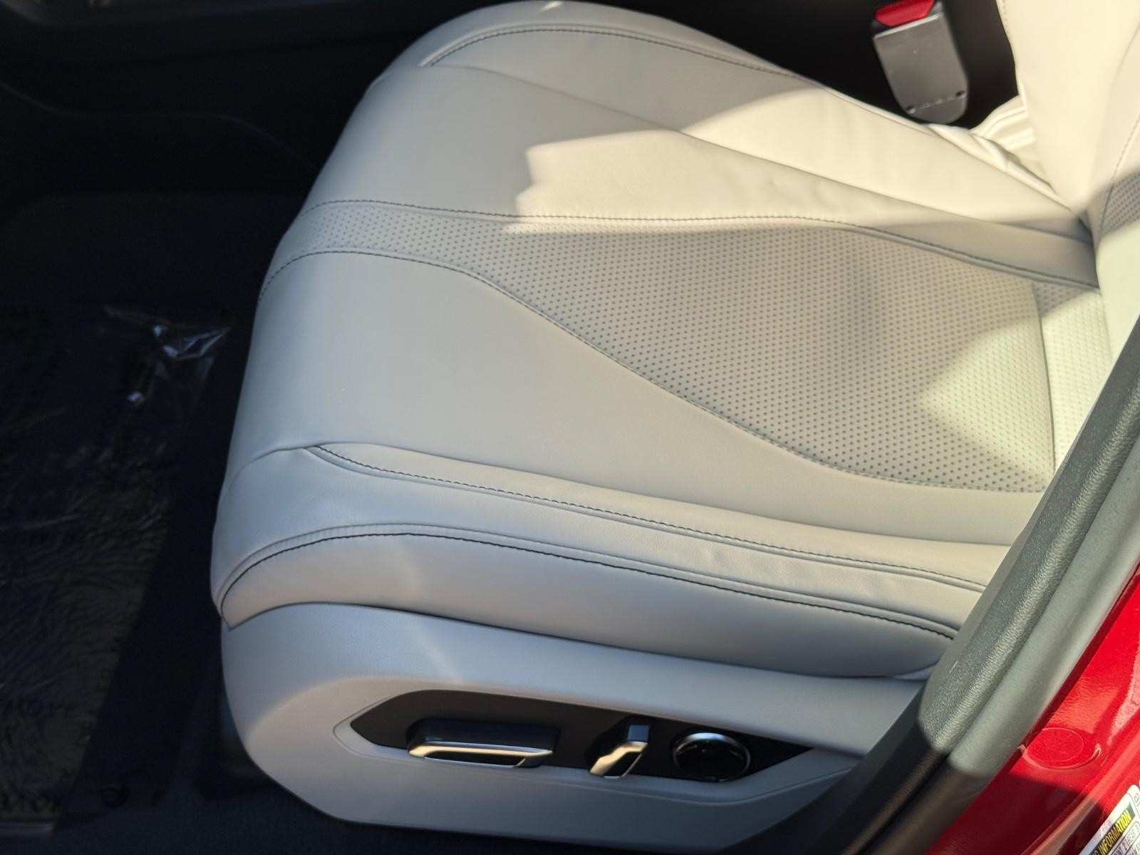 Acura RDX Vehicle Image 17