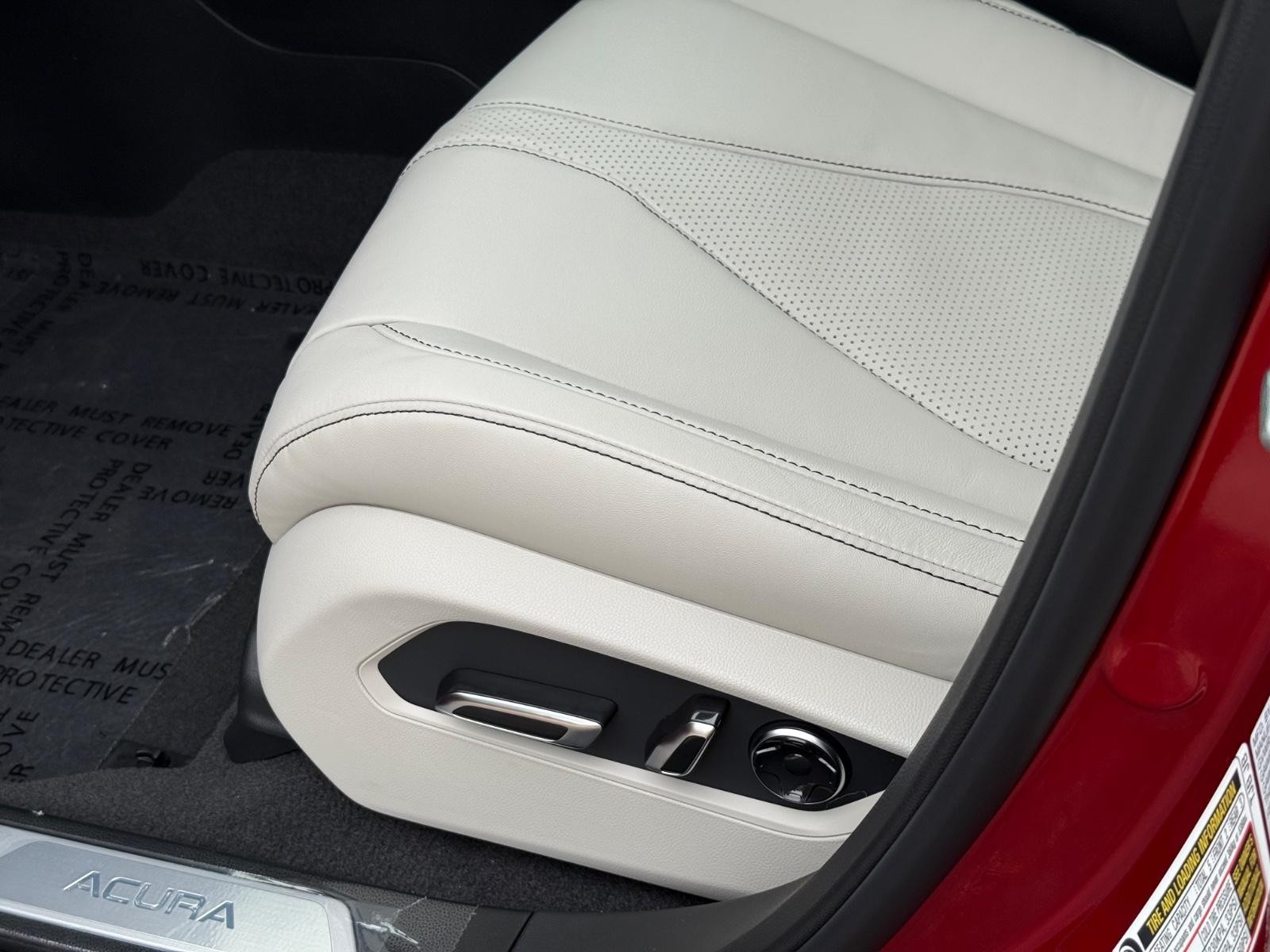 Acura RDX Vehicle Image 16