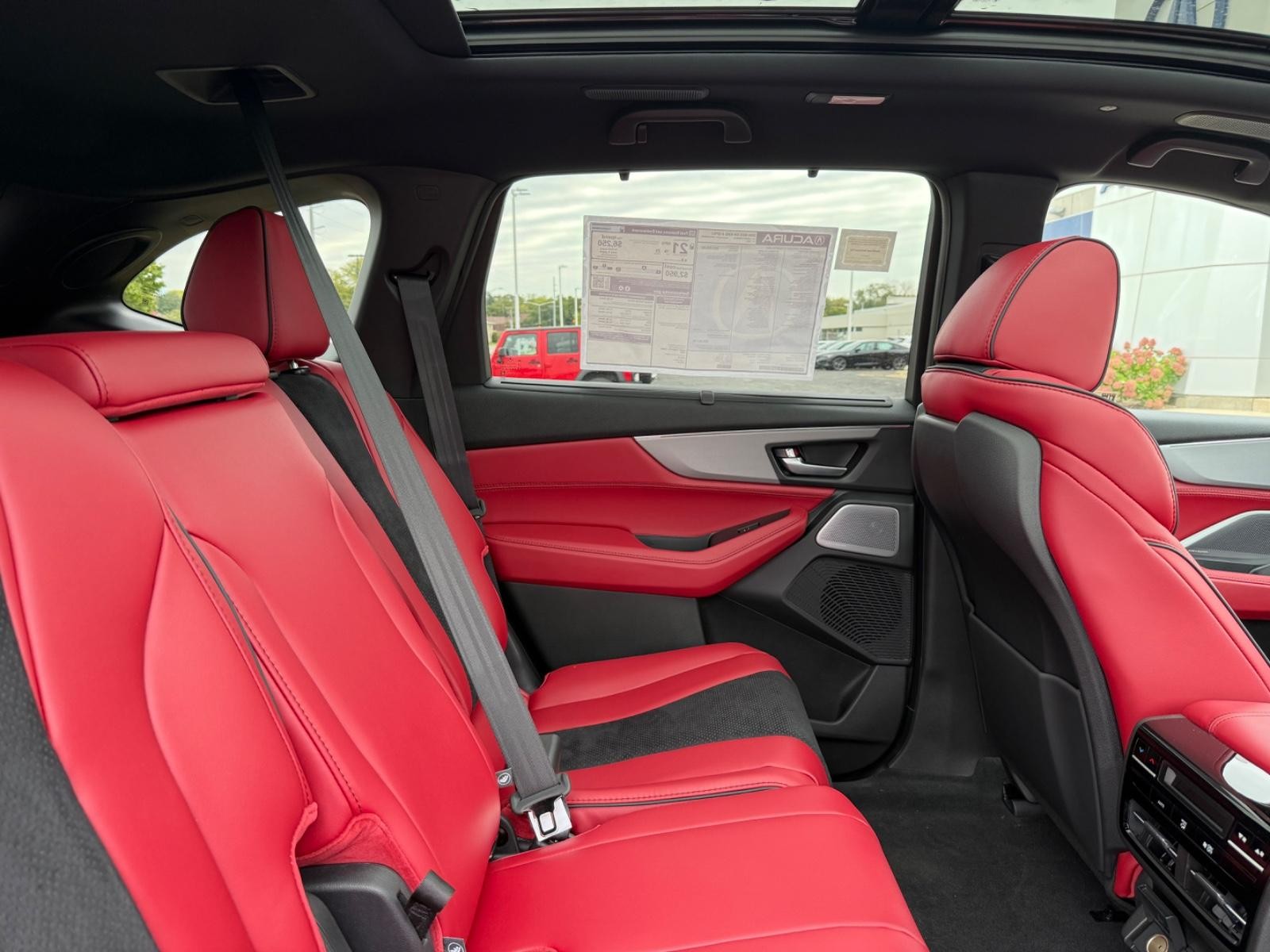 Acura MDX Vehicle Image 05