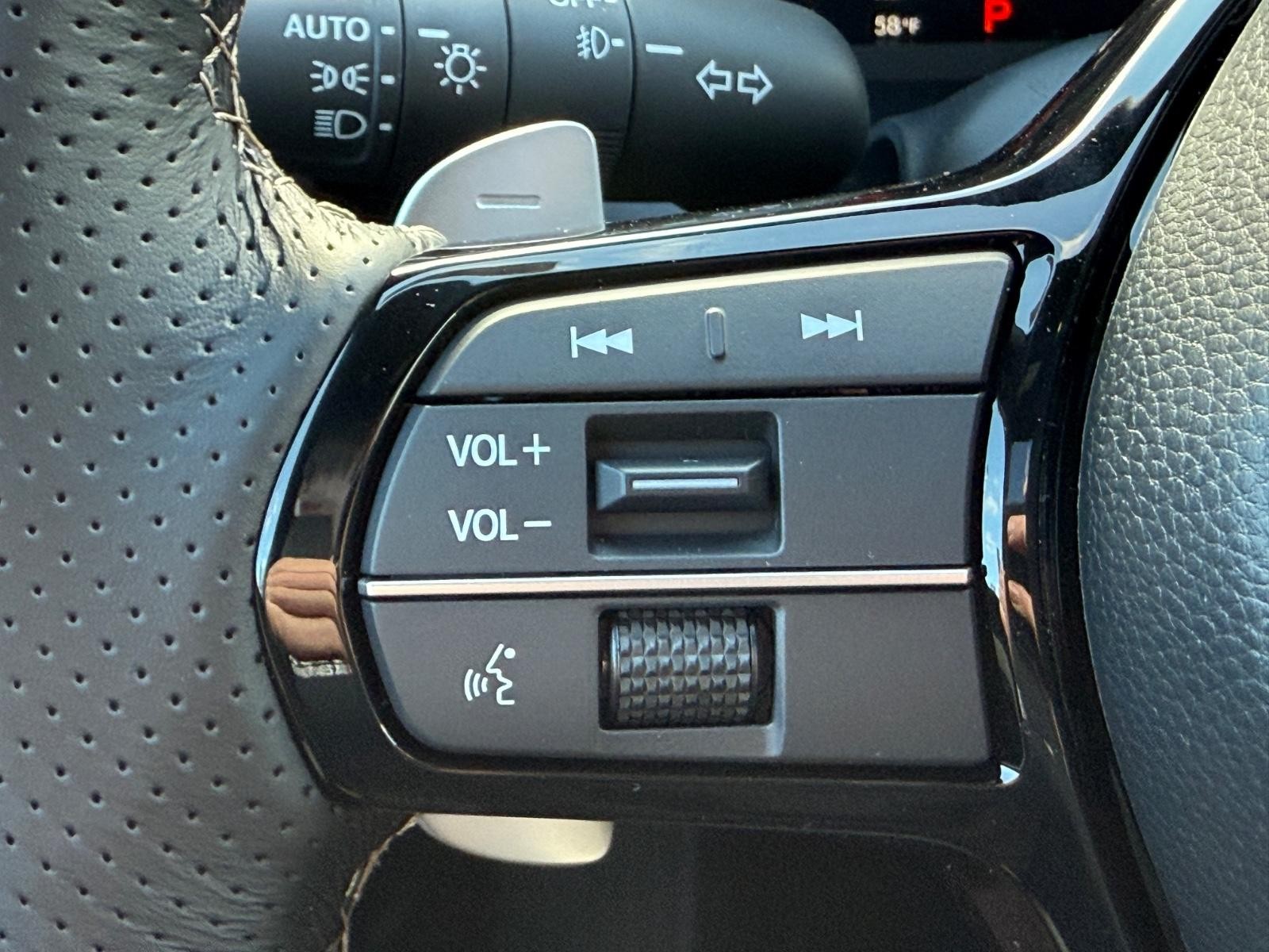 Acura ADX Vehicle Image 10