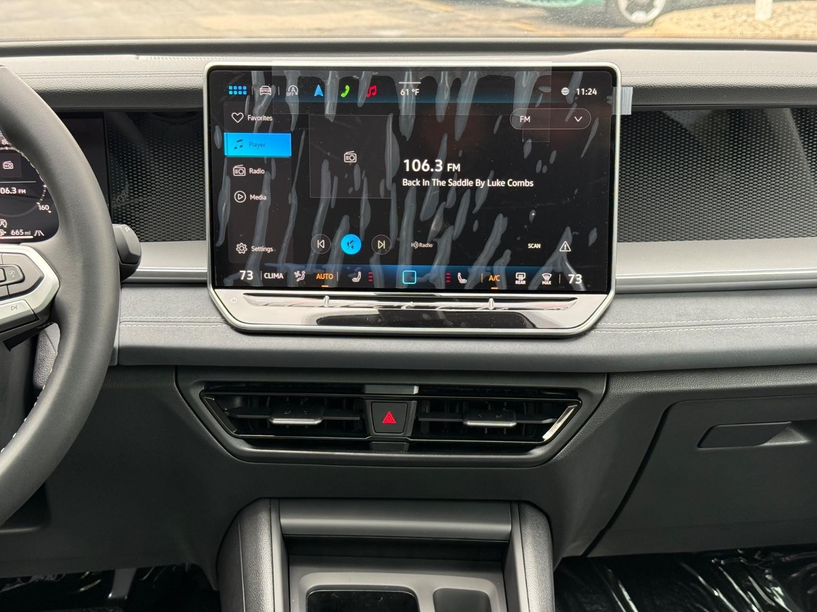 Volkswagen Tiguan Vehicle Image 07