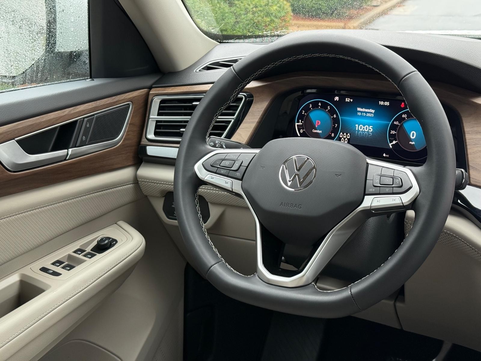 Volkswagen Atlas Vehicle Image 10