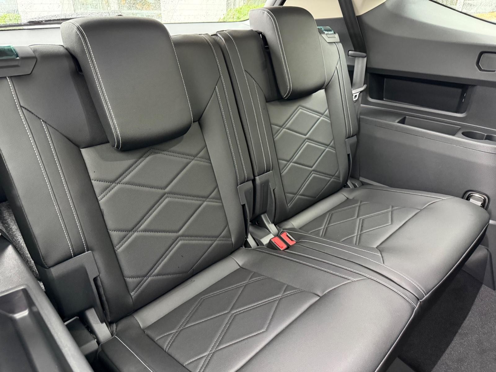 Volkswagen Atlas Vehicle Image 06