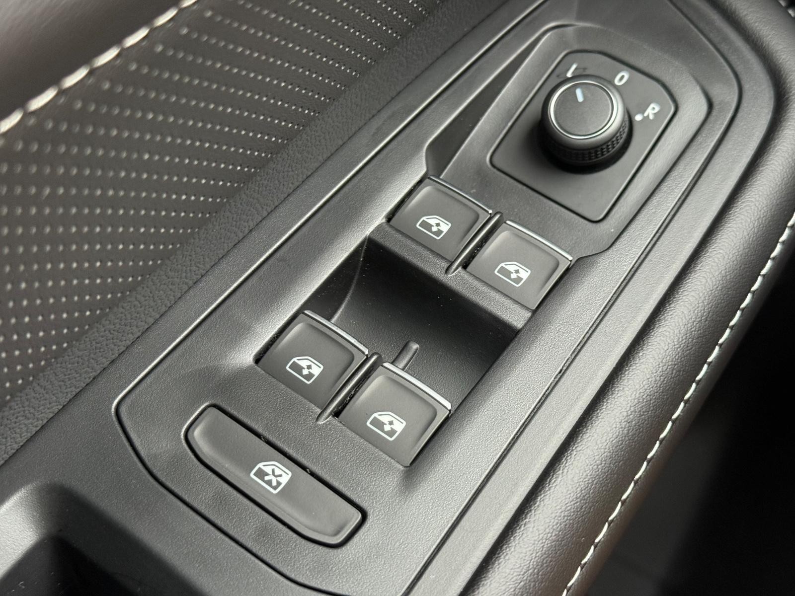 Volkswagen Atlas Vehicle Image 16