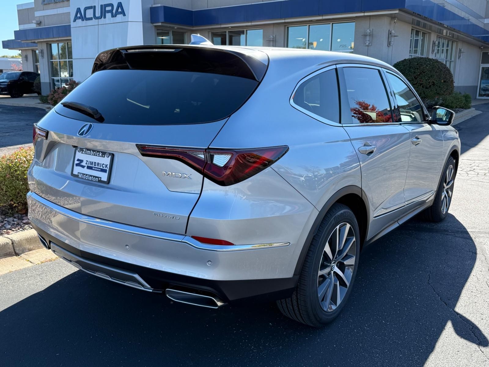 Acura MDX Vehicle Image 03