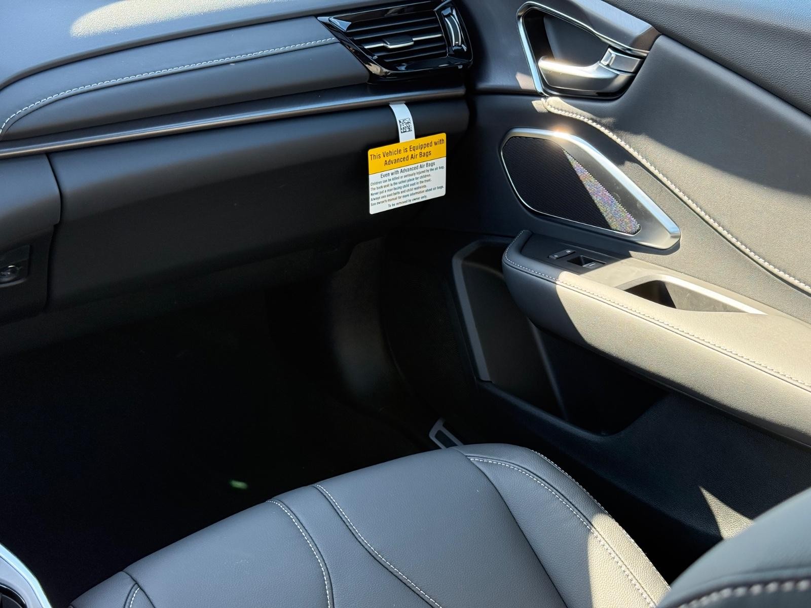 Acura RDX Vehicle Image 09