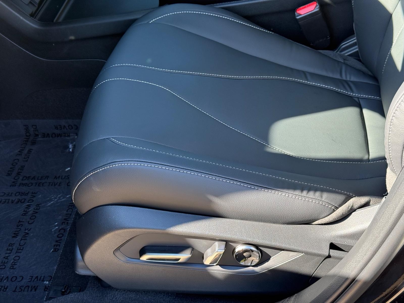 Acura RDX Vehicle Image 16