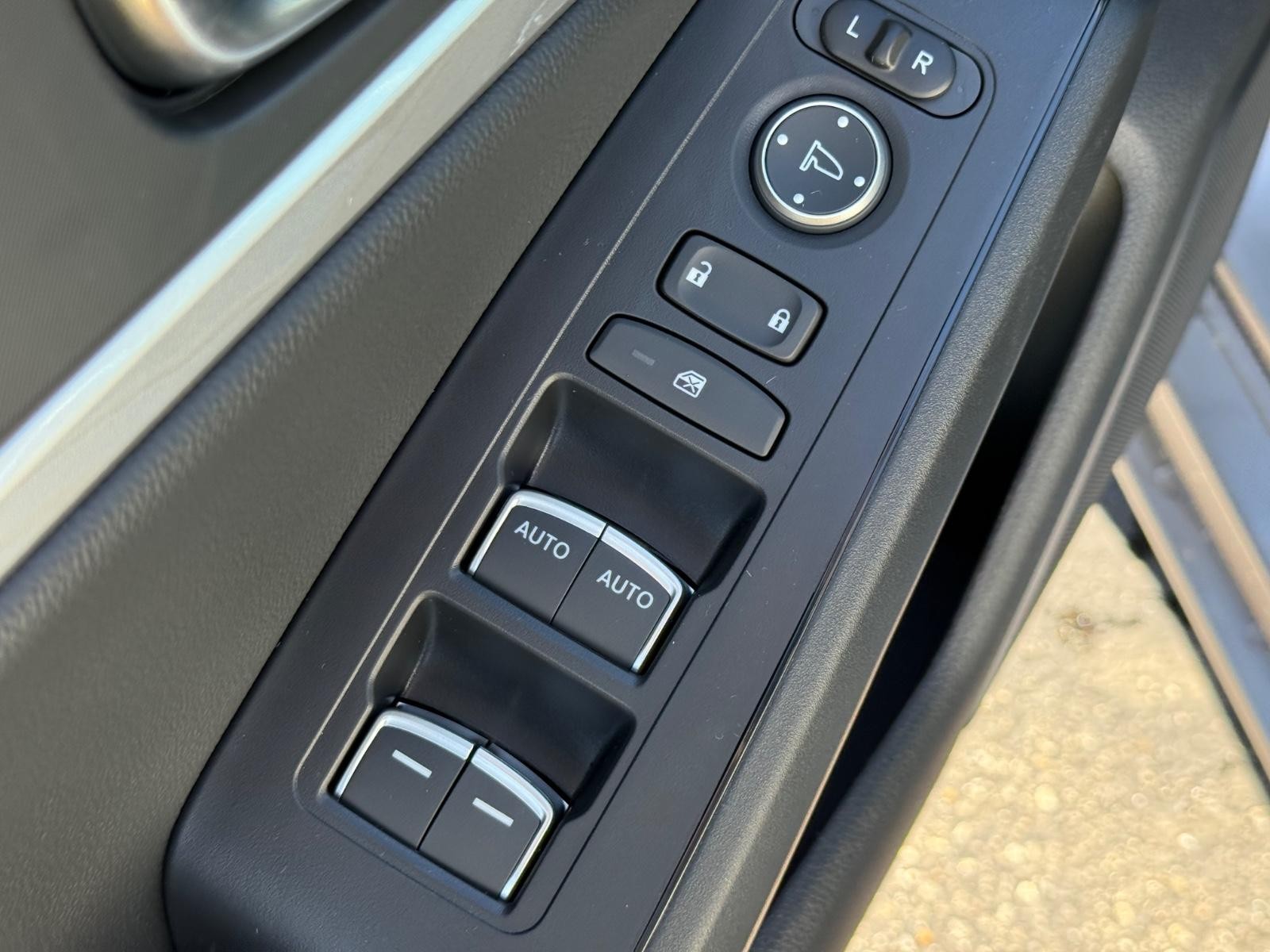 Acura Integra Vehicle Image 15