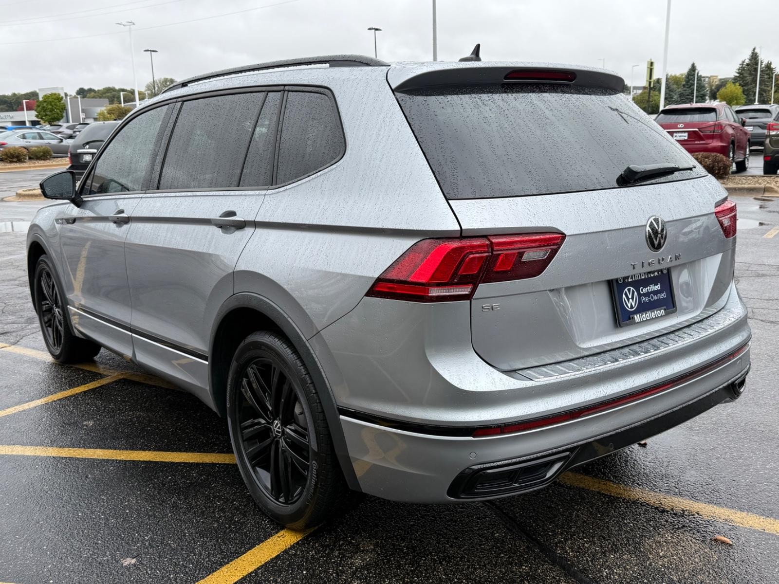 Volkswagen Tiguan Vehicle Image 06