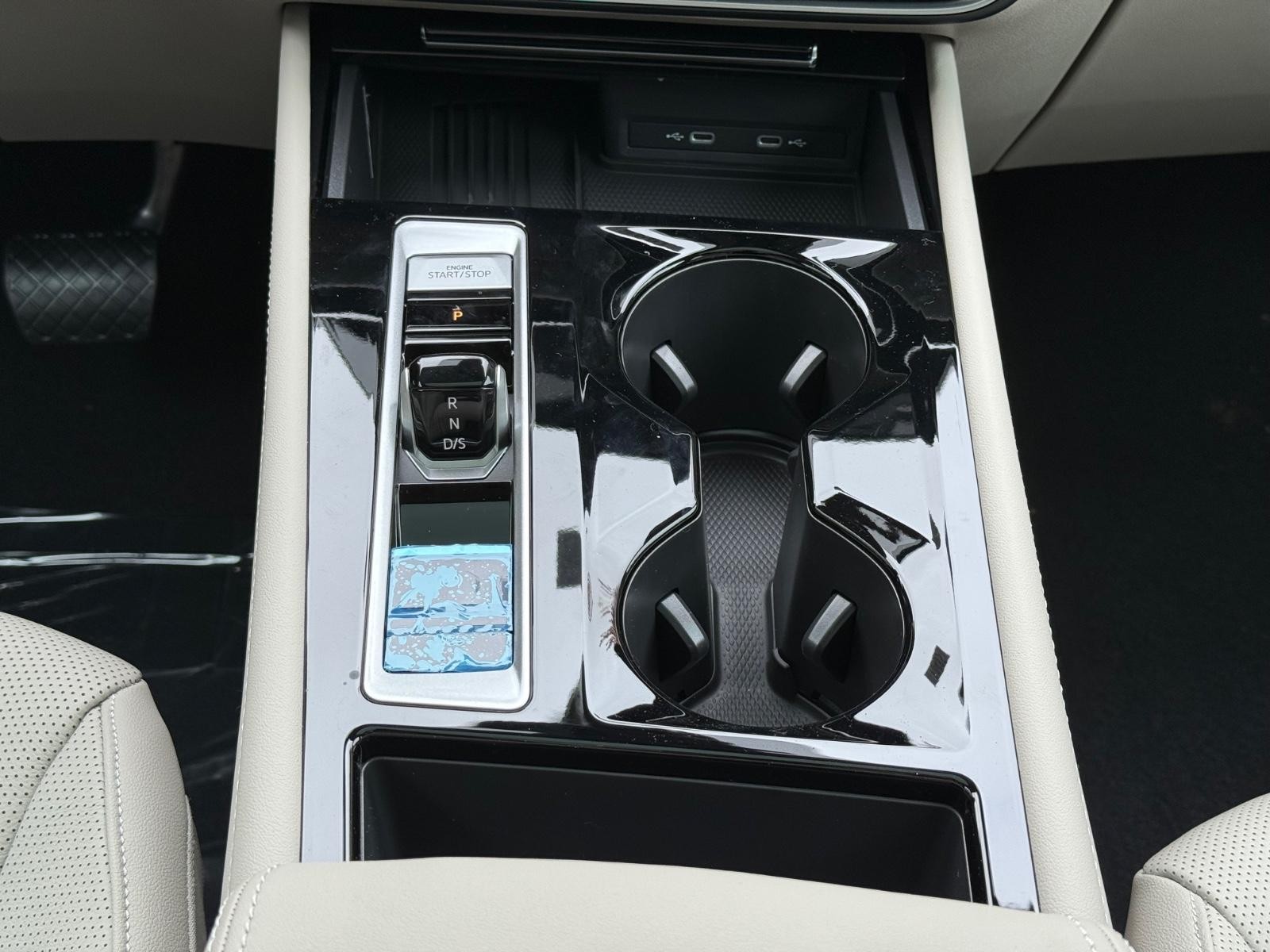 Volkswagen Atlas Vehicle Image 09