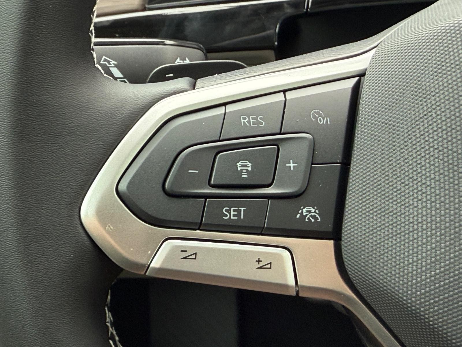 Volkswagen Atlas Vehicle Image 12