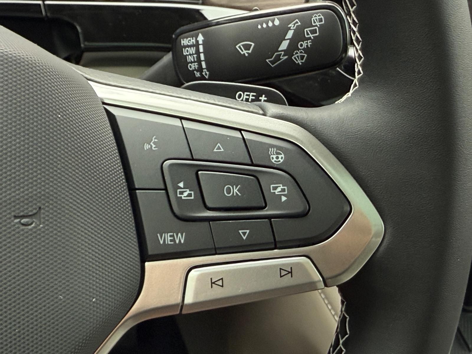 Volkswagen Atlas Vehicle Image 13