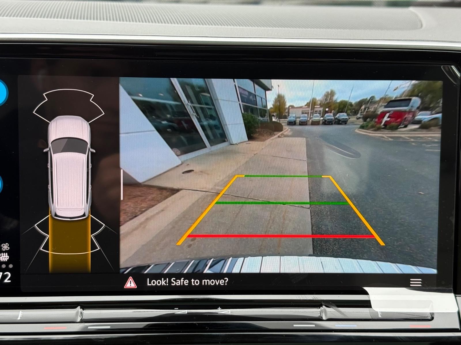 Volkswagen Atlas Vehicle Image 14