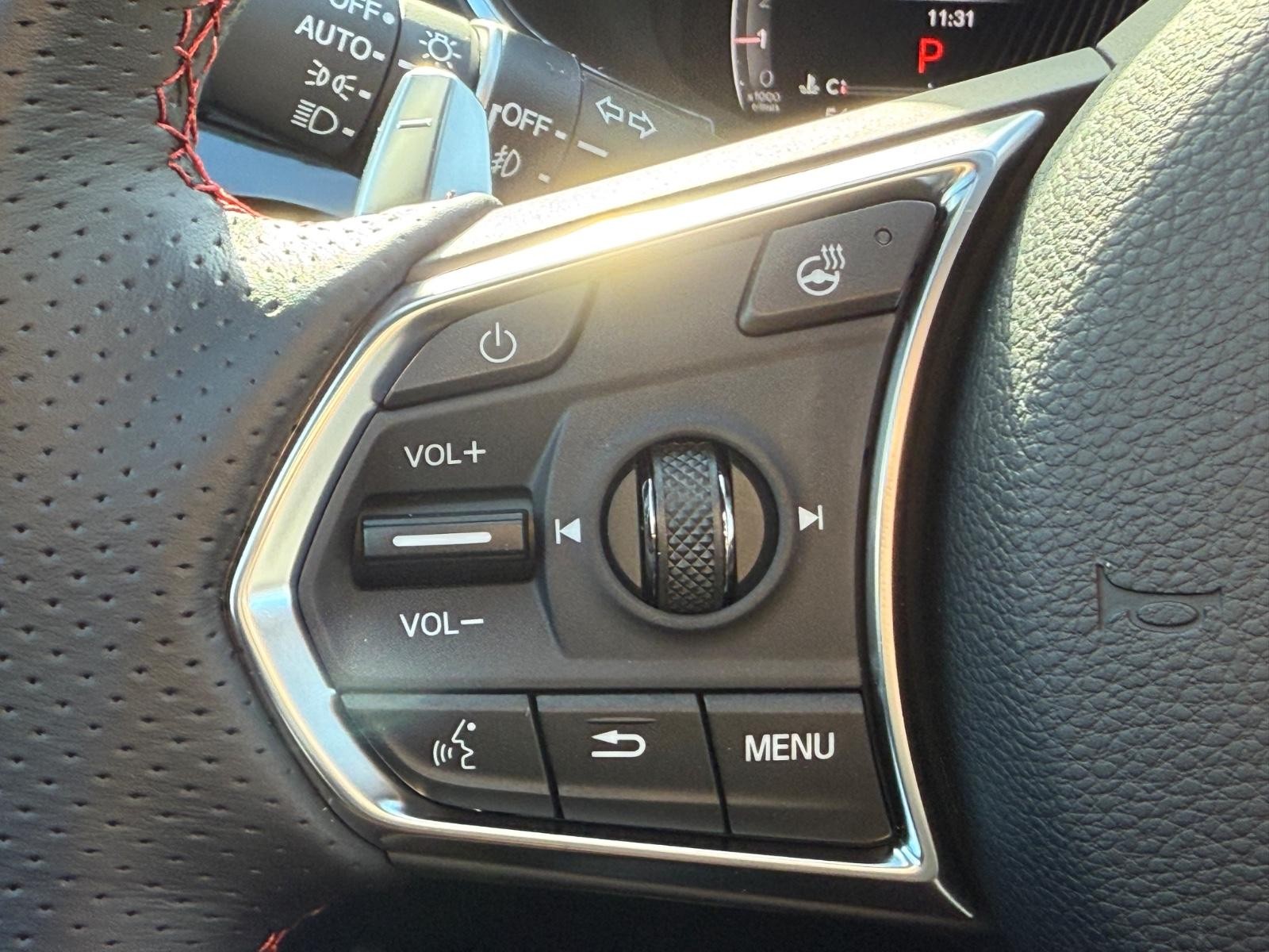 Acura MDX Vehicle Image 12