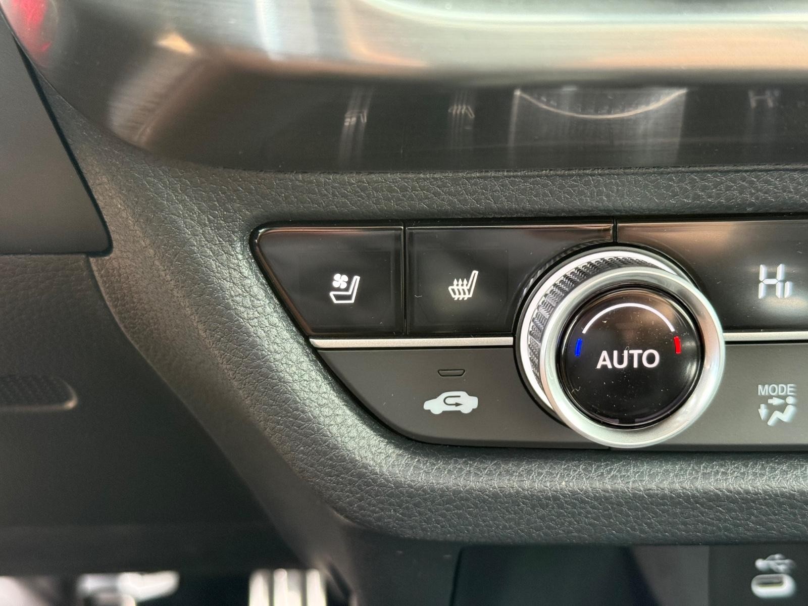 Acura ADX Vehicle Image 13