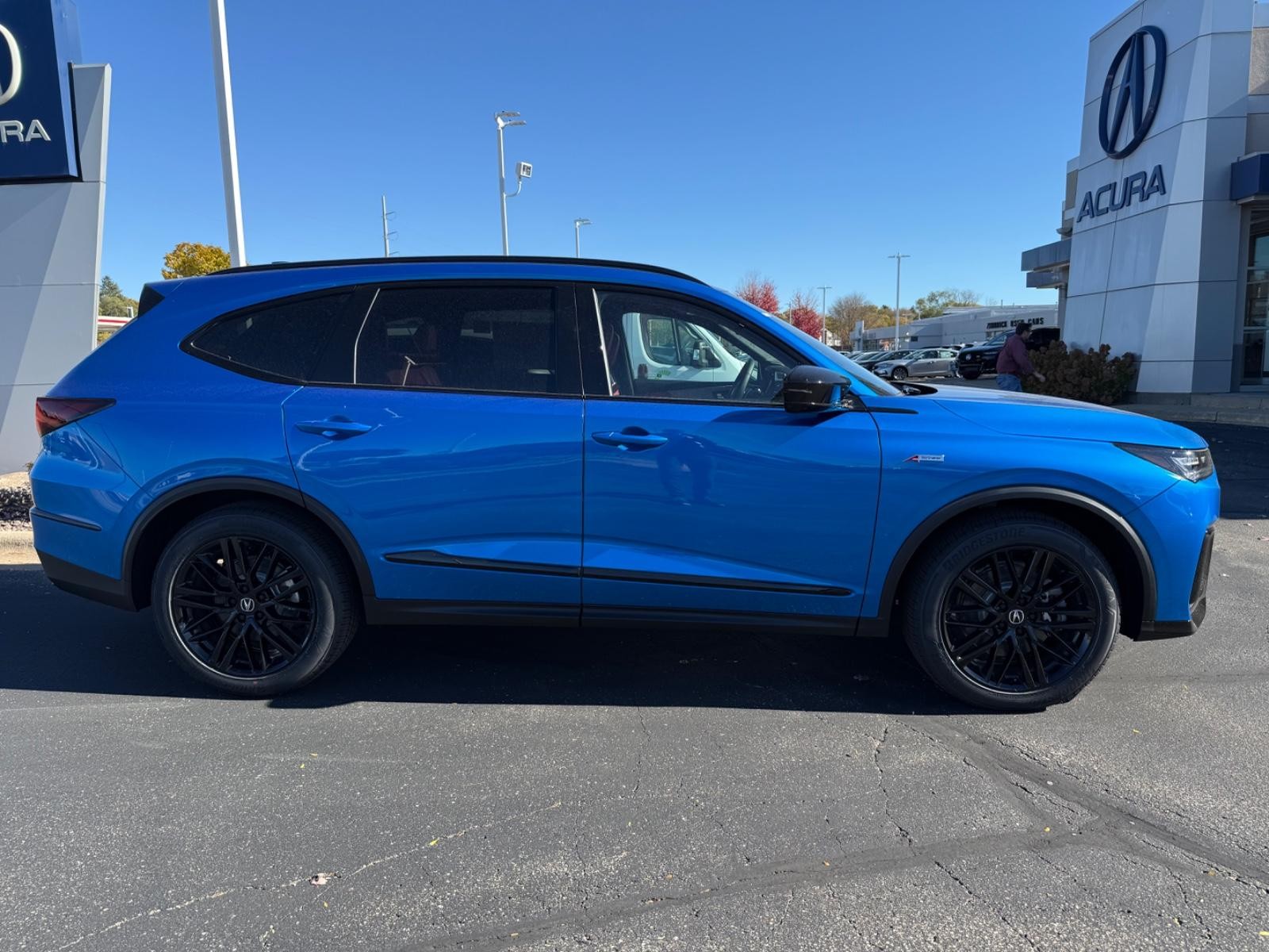 Acura MDX Vehicle Image 02