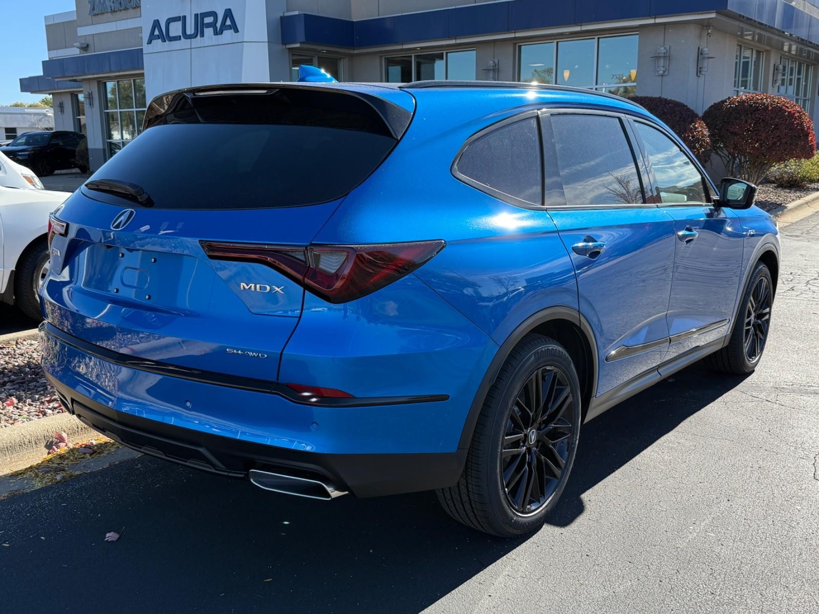 Acura MDX Vehicle Image 03