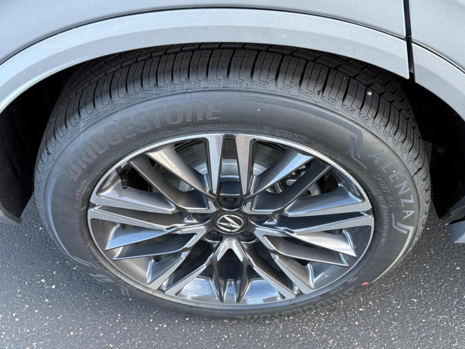 Acura MDX Vehicle Image 04