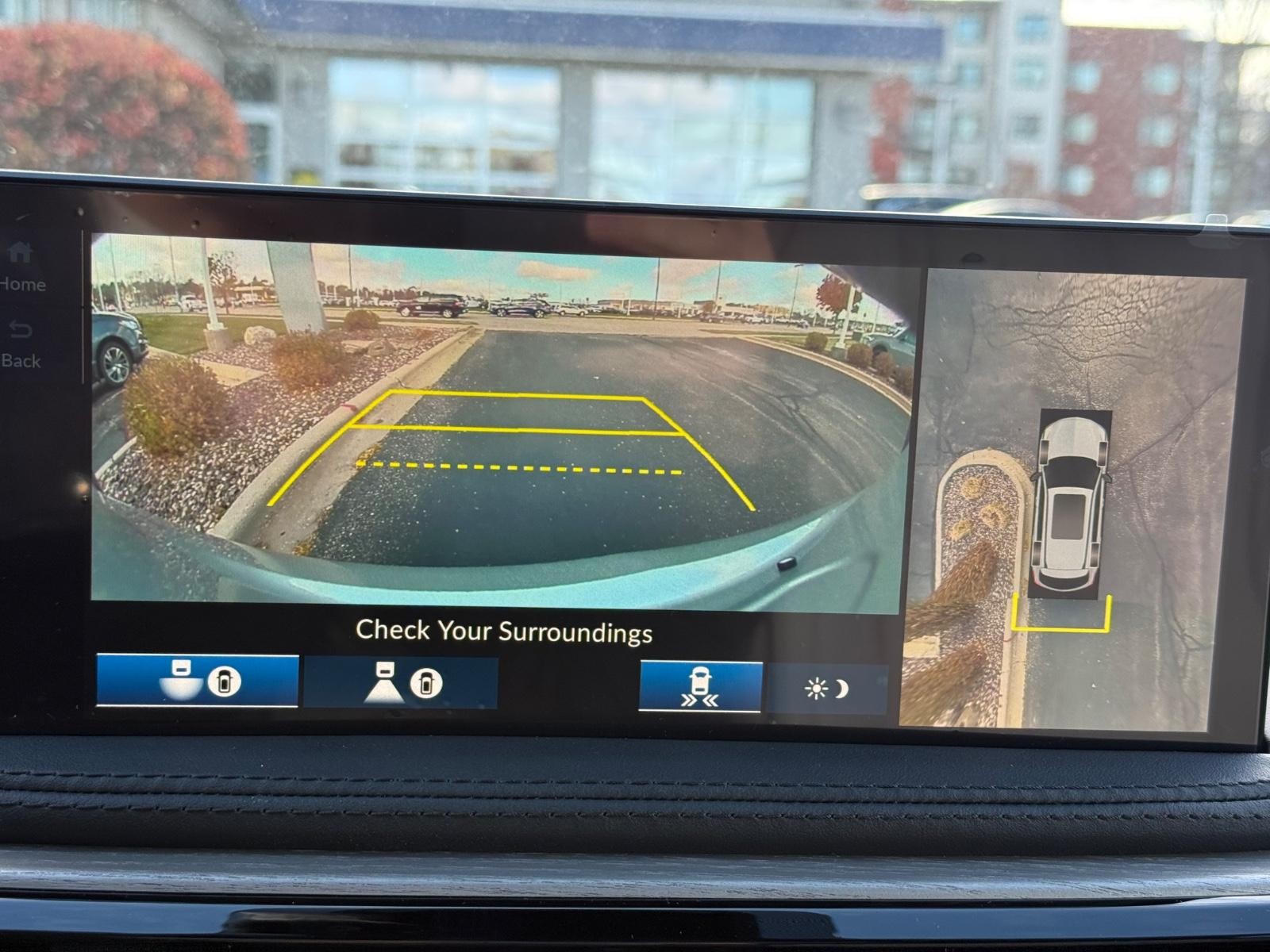 Acura MDX Vehicle Image 14