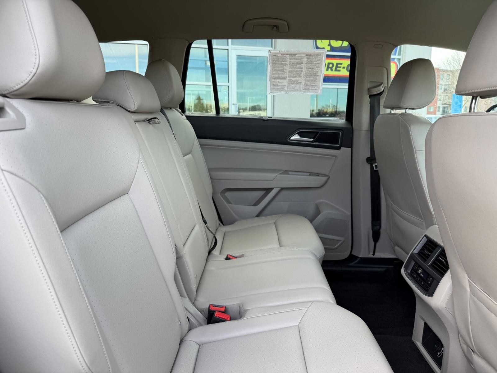 Volkswagen Atlas Vehicle Image 10