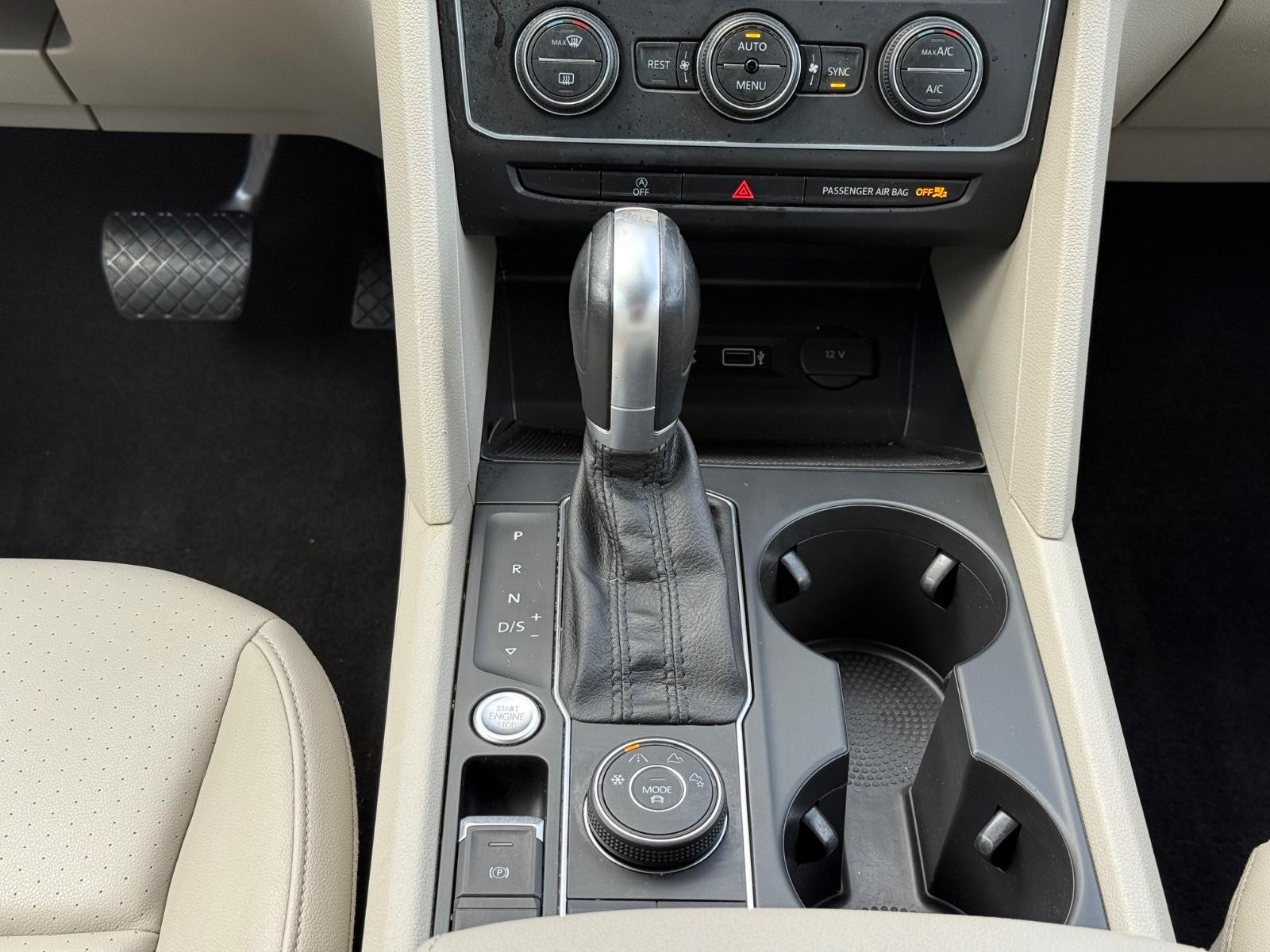 Volkswagen Atlas Vehicle Image 14