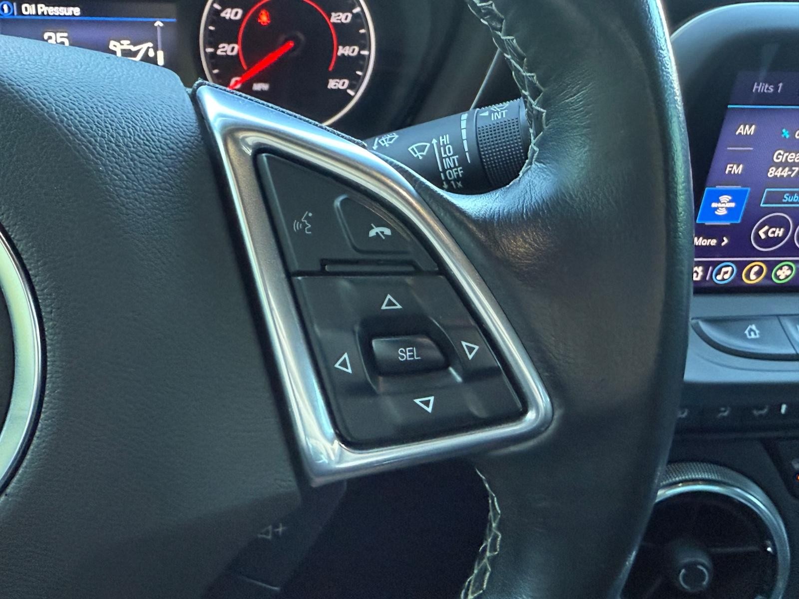 Chevrolet Camaro Vehicle Full-screen Gallery Image 16