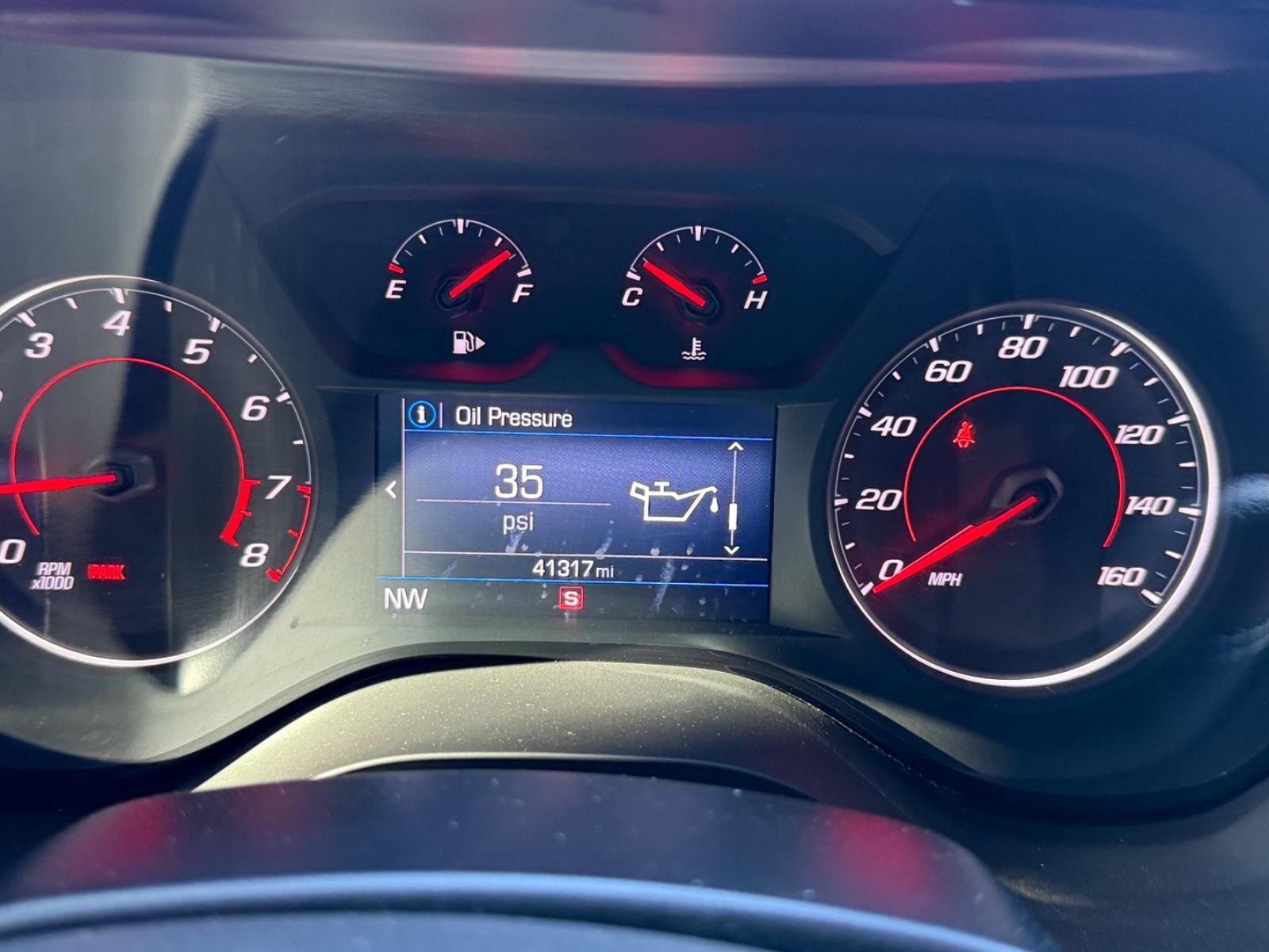 Chevrolet Camaro Vehicle Full-screen Gallery Image 17