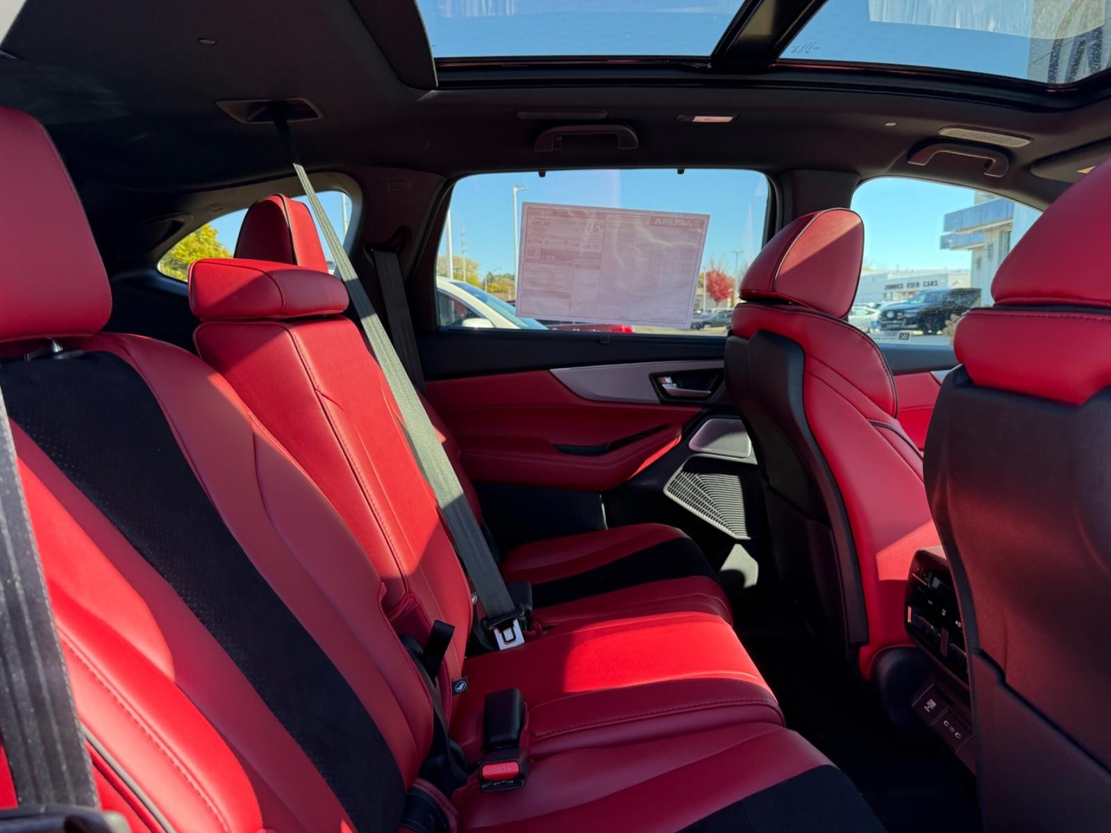 Acura MDX Vehicle Image 05