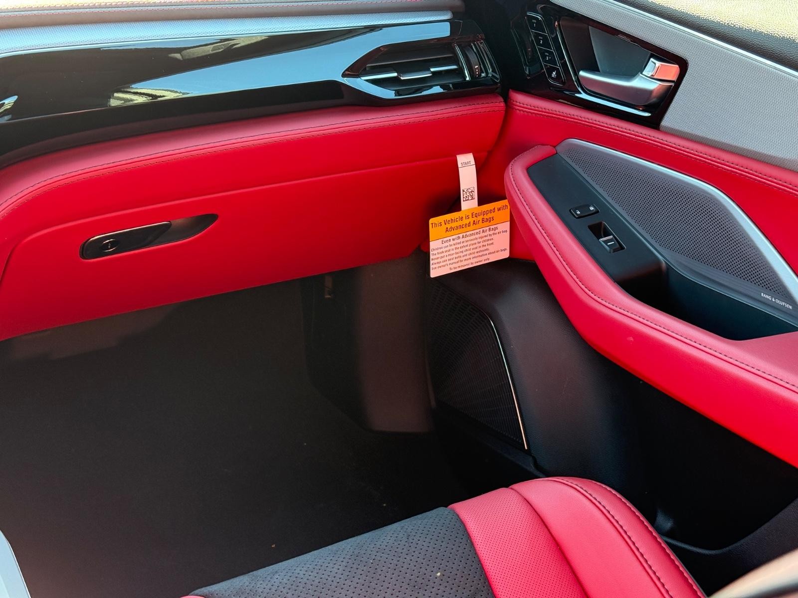 Acura MDX Vehicle Image 09