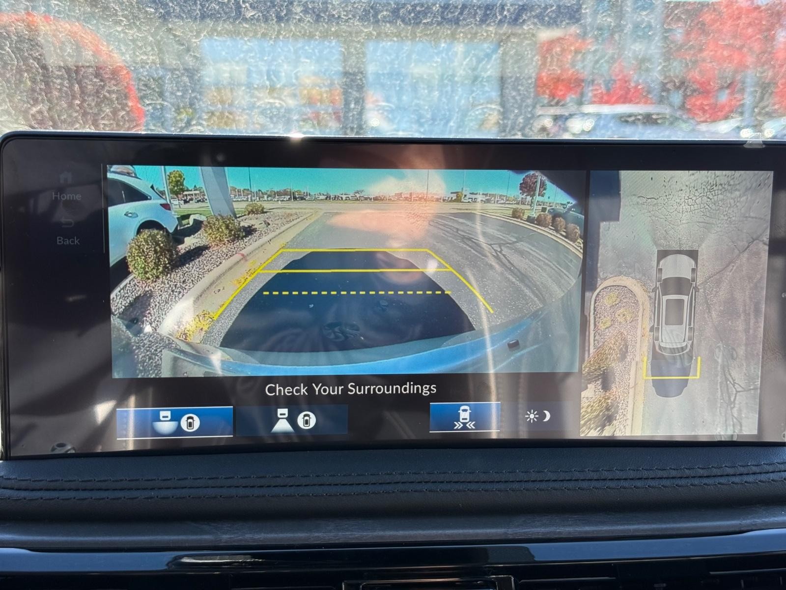 Acura MDX Vehicle Image 12