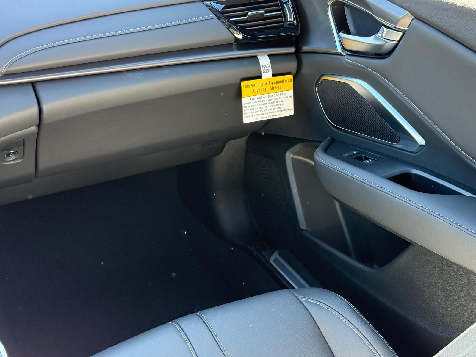 Acura RDX Vehicle Image 09