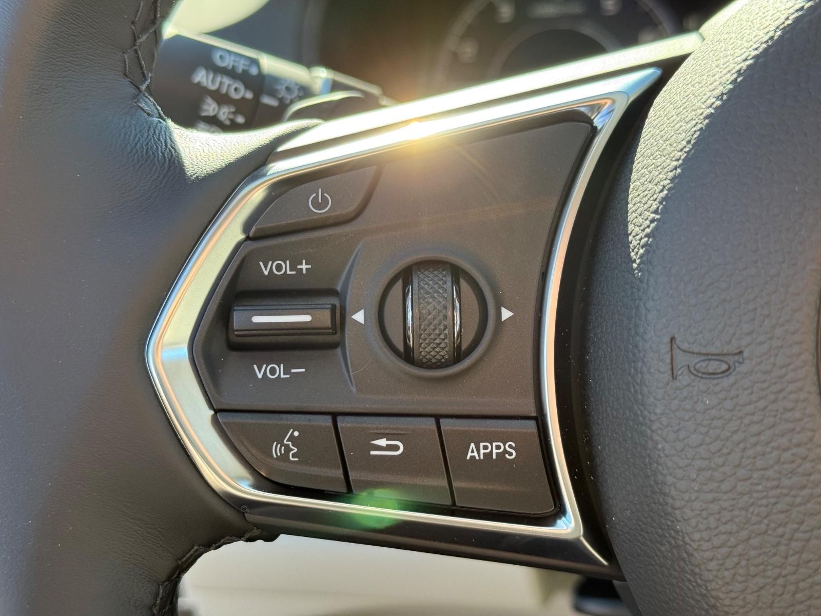 Acura RDX Vehicle Image 12