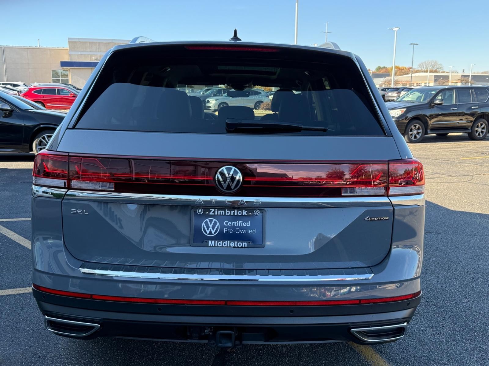Volkswagen Atlas Vehicle Image 04