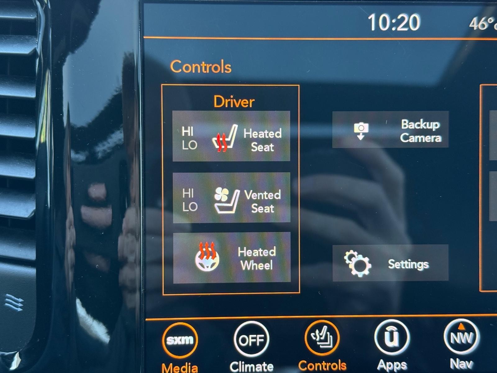 Jeep Grand Cherokee Vehicle Image 20