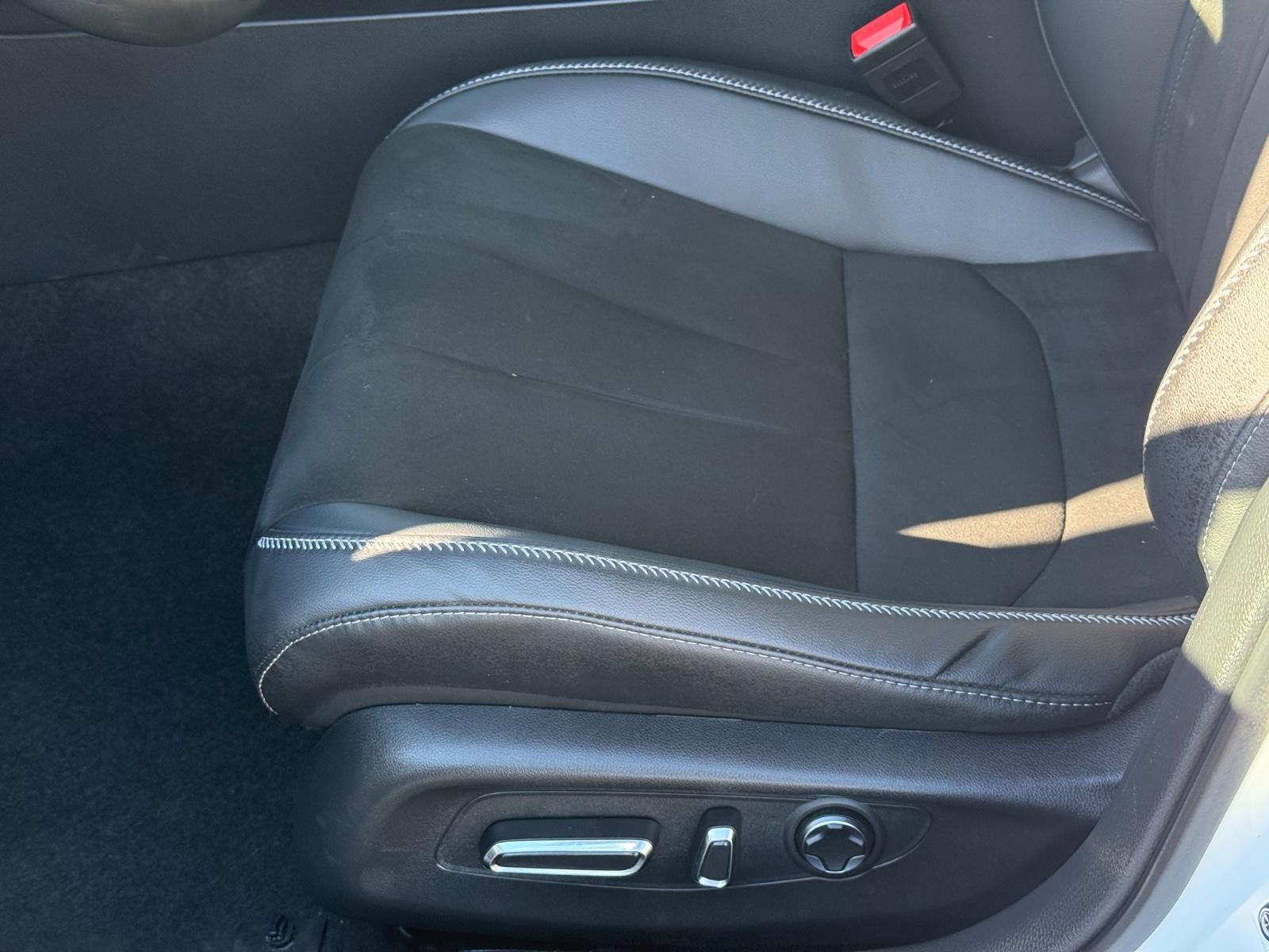 Acura Integra Vehicle Image 22