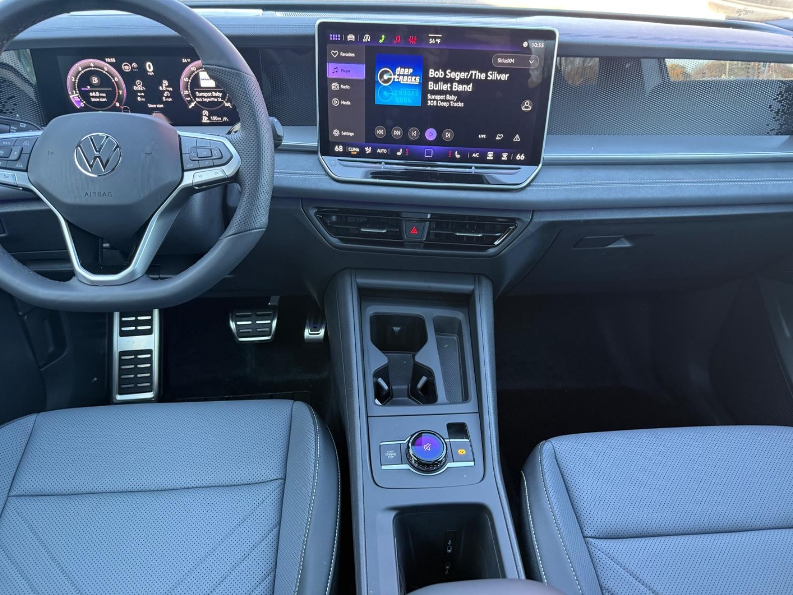 Volkswagen Tiguan Vehicle Image 06