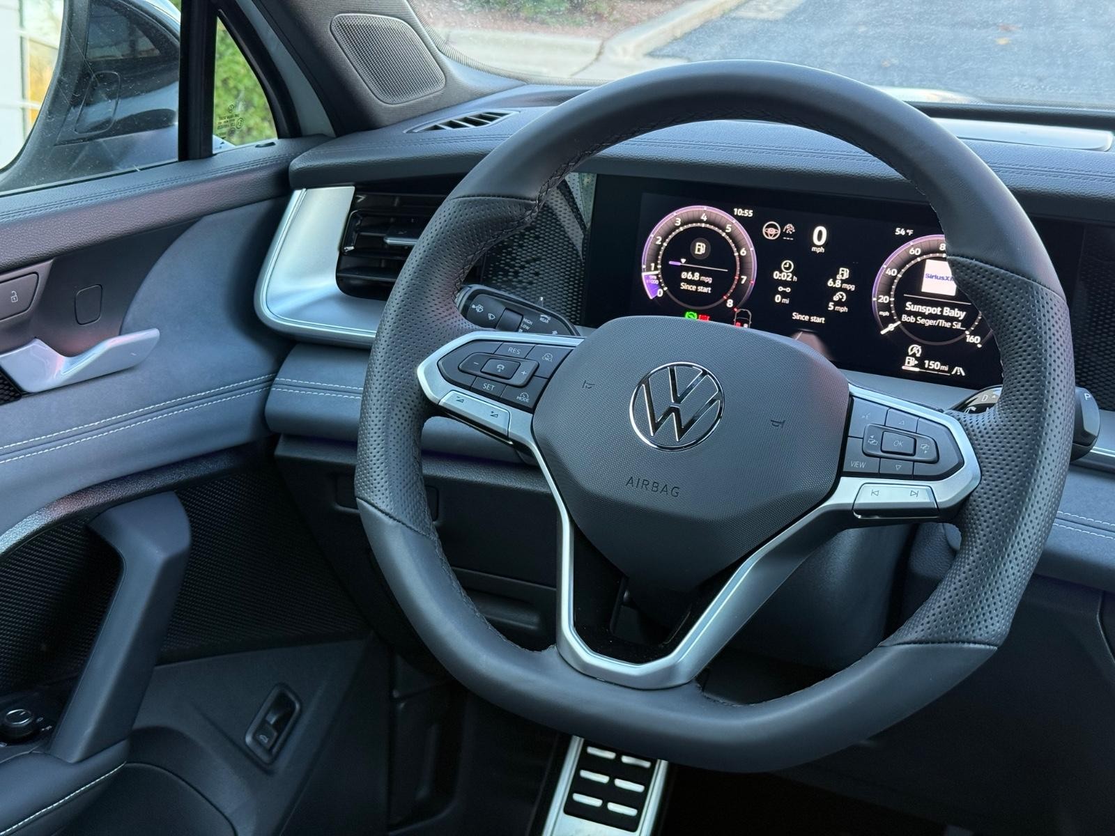 Volkswagen Tiguan Vehicle Image 08