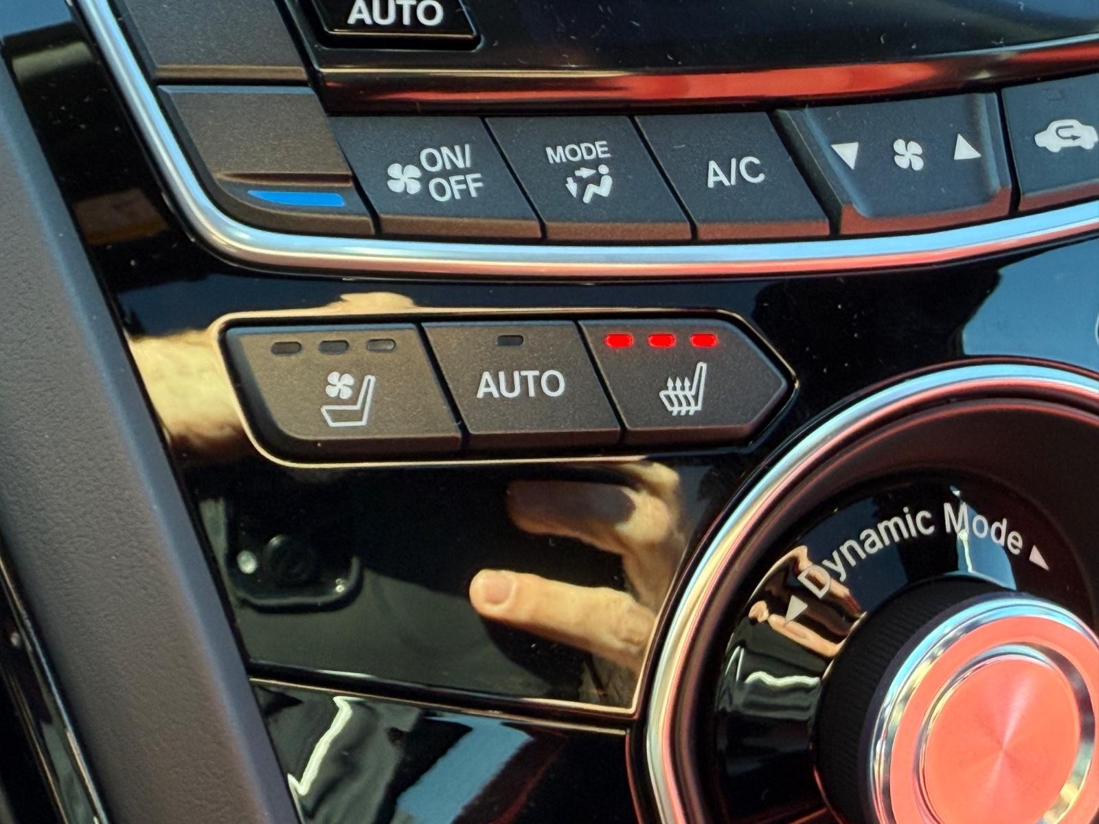 Acura RDX Vehicle Image 15