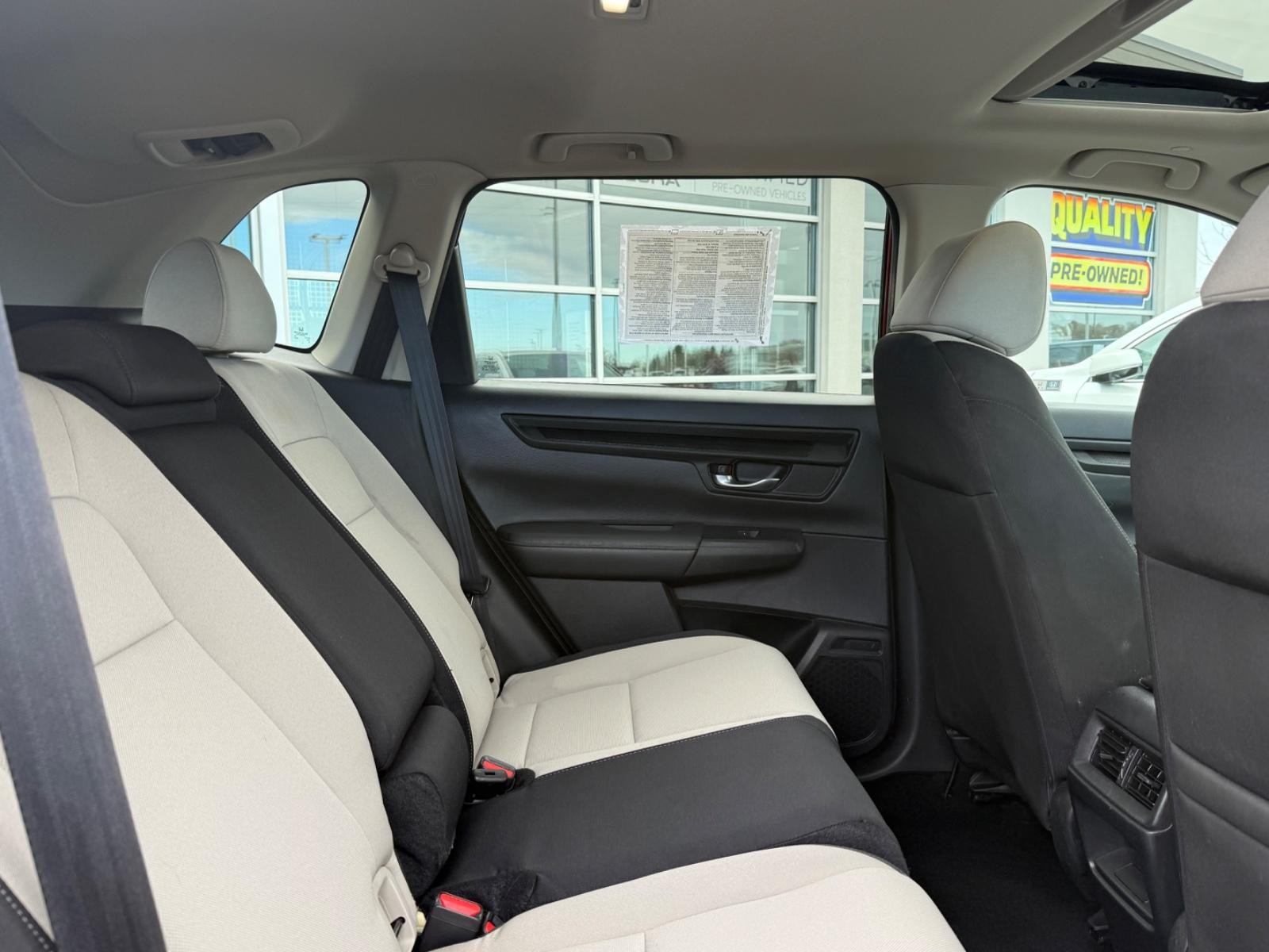 Honda CR-V Vehicle Image 10