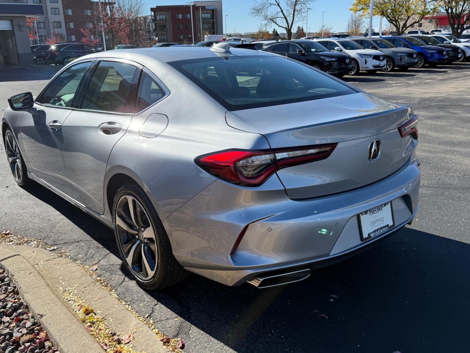 Acura TLX Vehicle Image 05